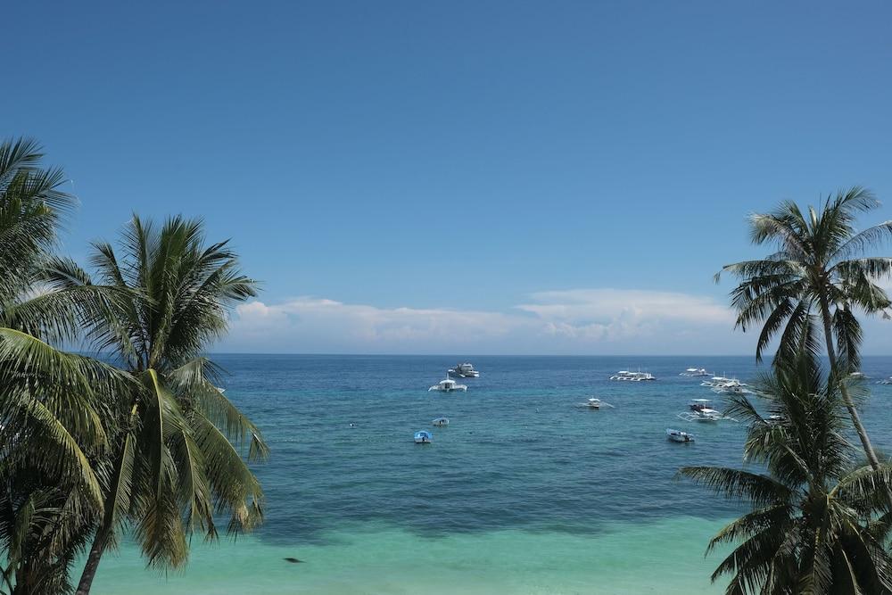 Baywatch Dive Resort Panglao Island Exterior photo